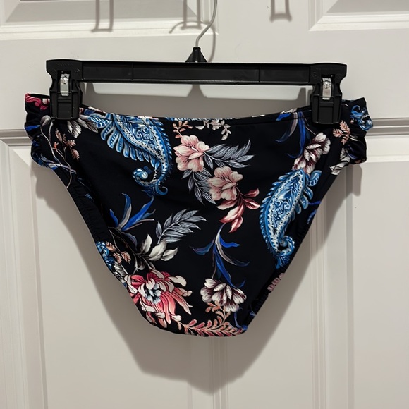 SEAFOLLY swimsuit bottoms US size 8/ Australia size 12. Base color is black. - Picture 2 of 8